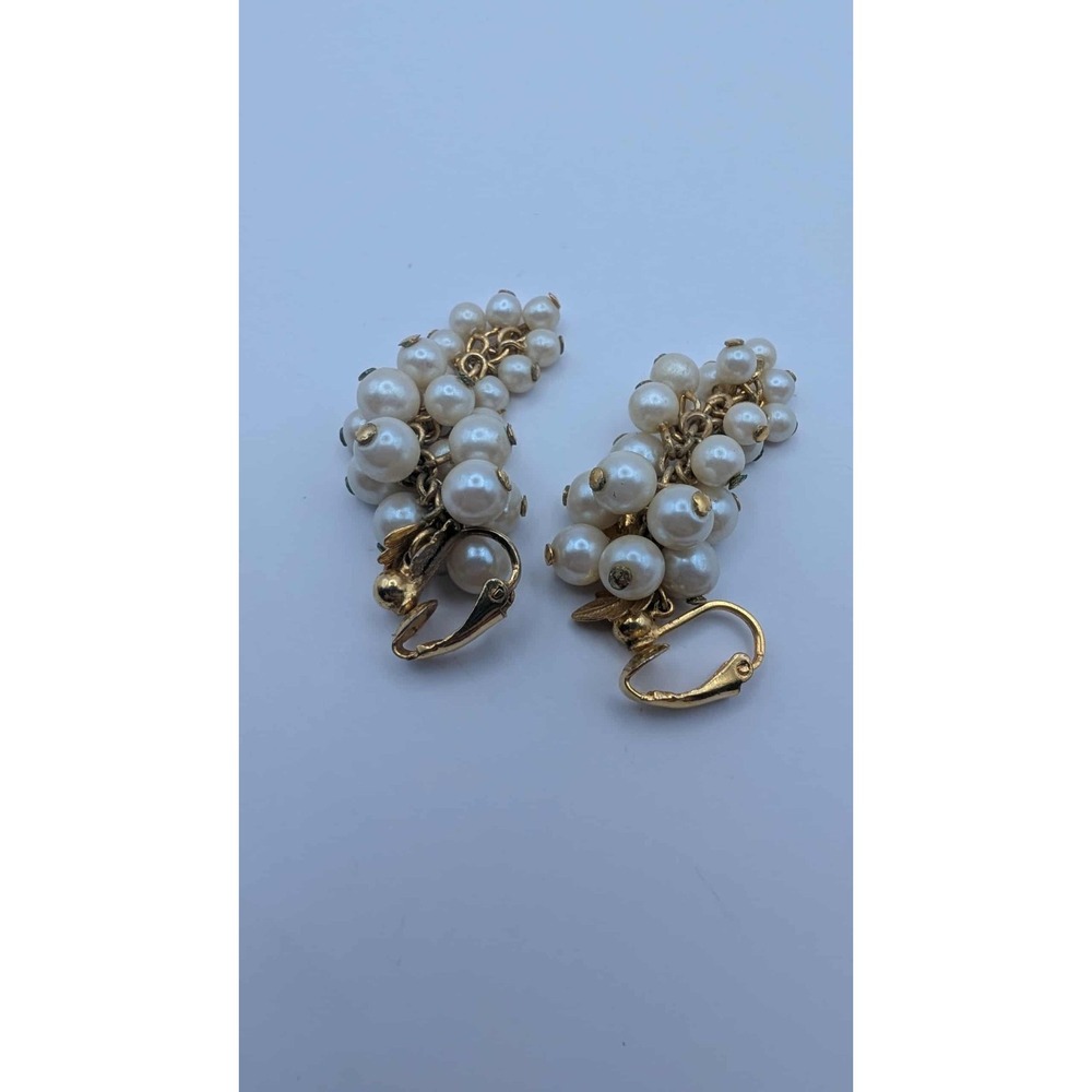 vintage gold toned faux pearl clip-on earrings